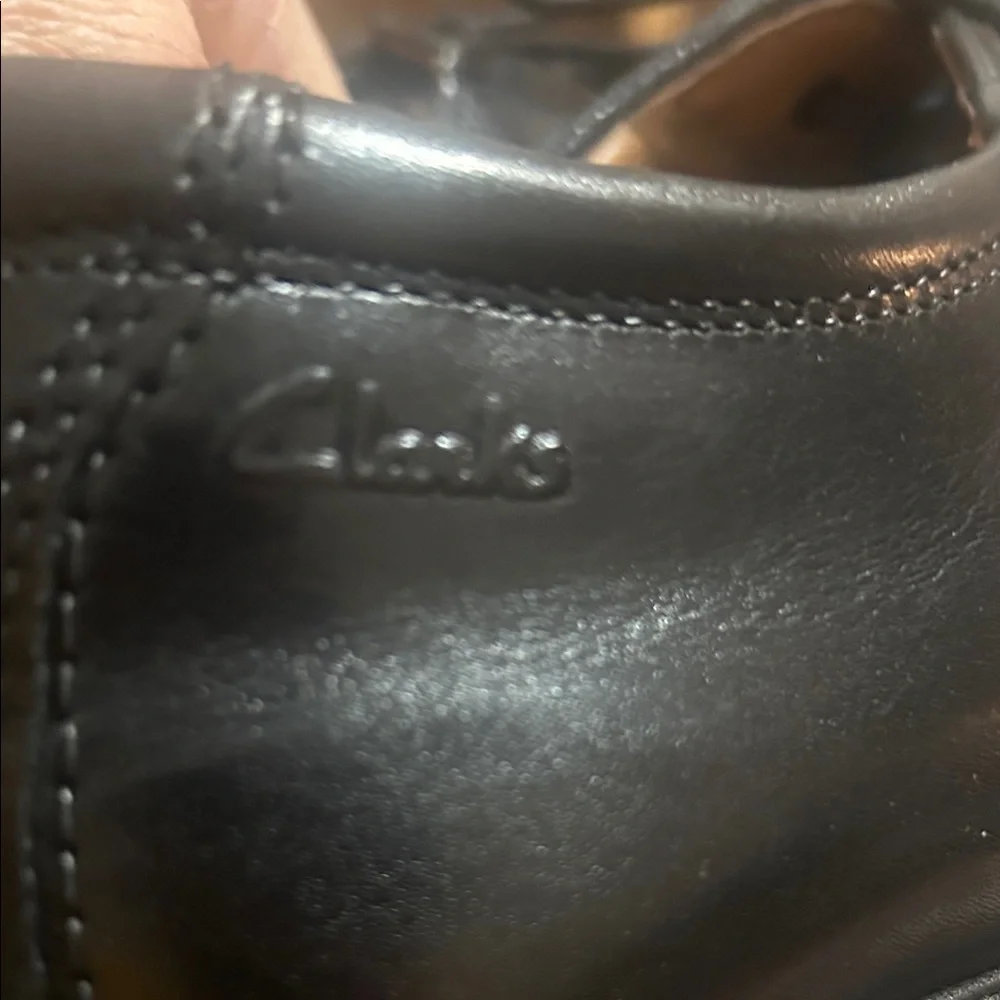 Clarks Men's Tilden Plain Classic Black LEATHER Oxfords Size 11 Worn 2X
